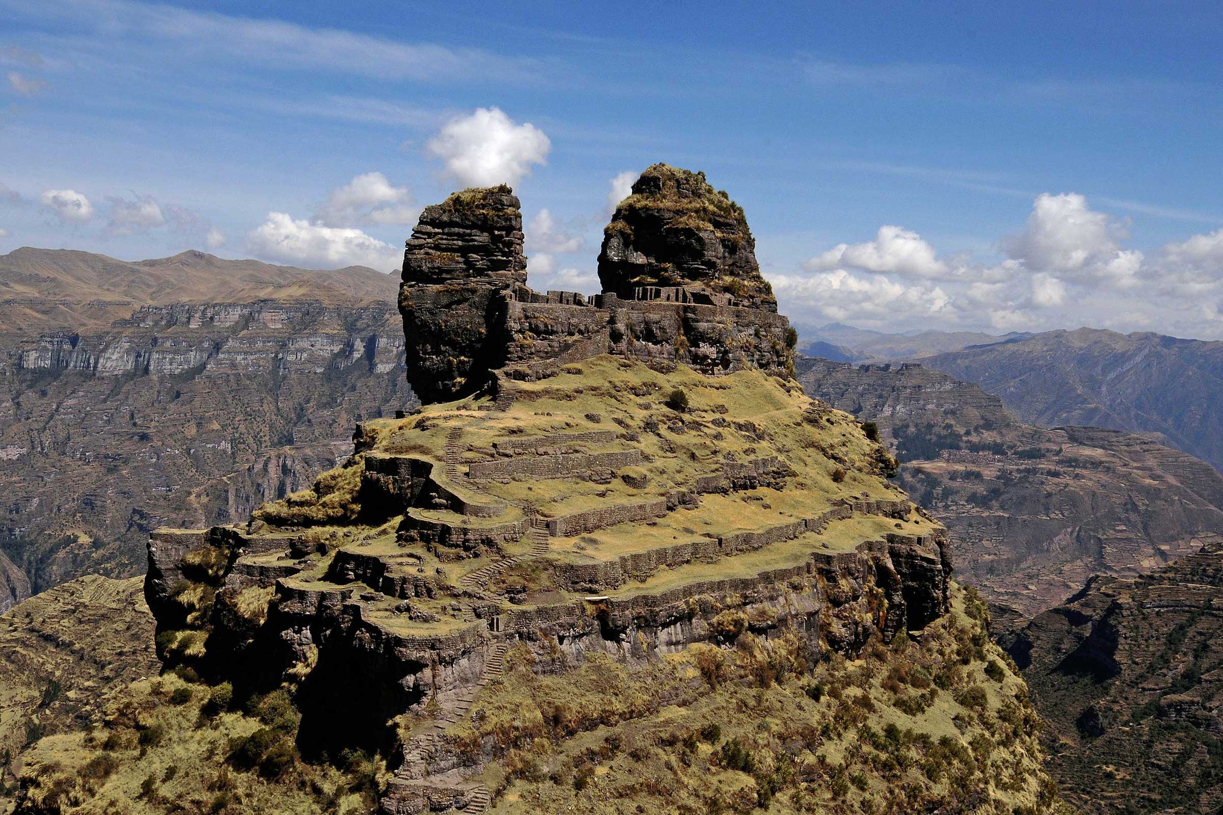Rafting Rio Urubamba & Waqrapucara Tour 2D/1N