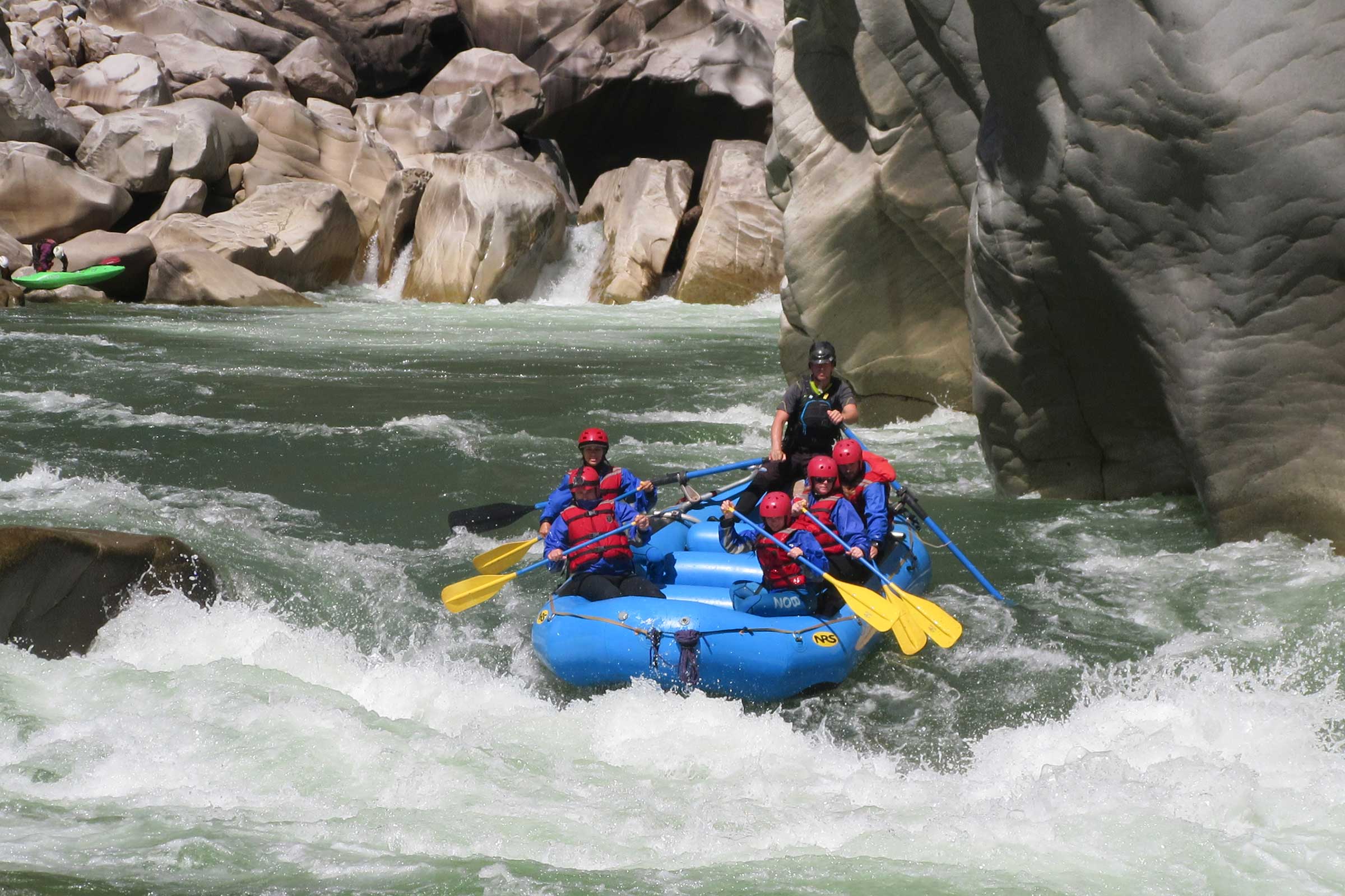 Apurimac River Rafting – Black Canyon (3 Days / 2 Nights)