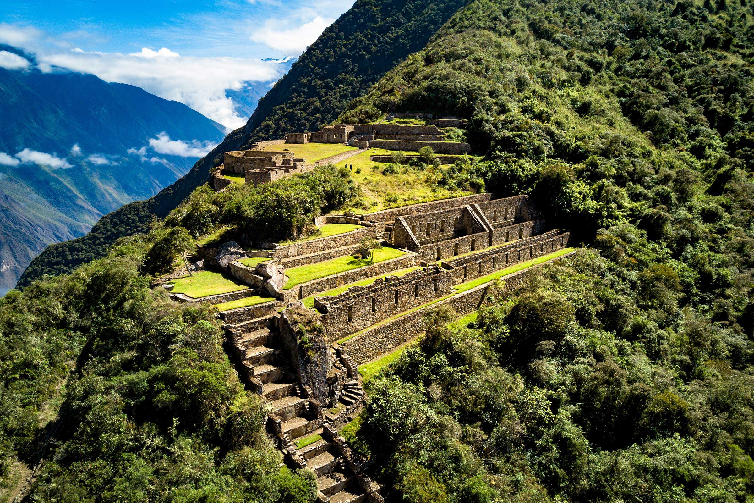 Choquequirao  Trek to Machu Picchu (4 Days / 3 Nights)